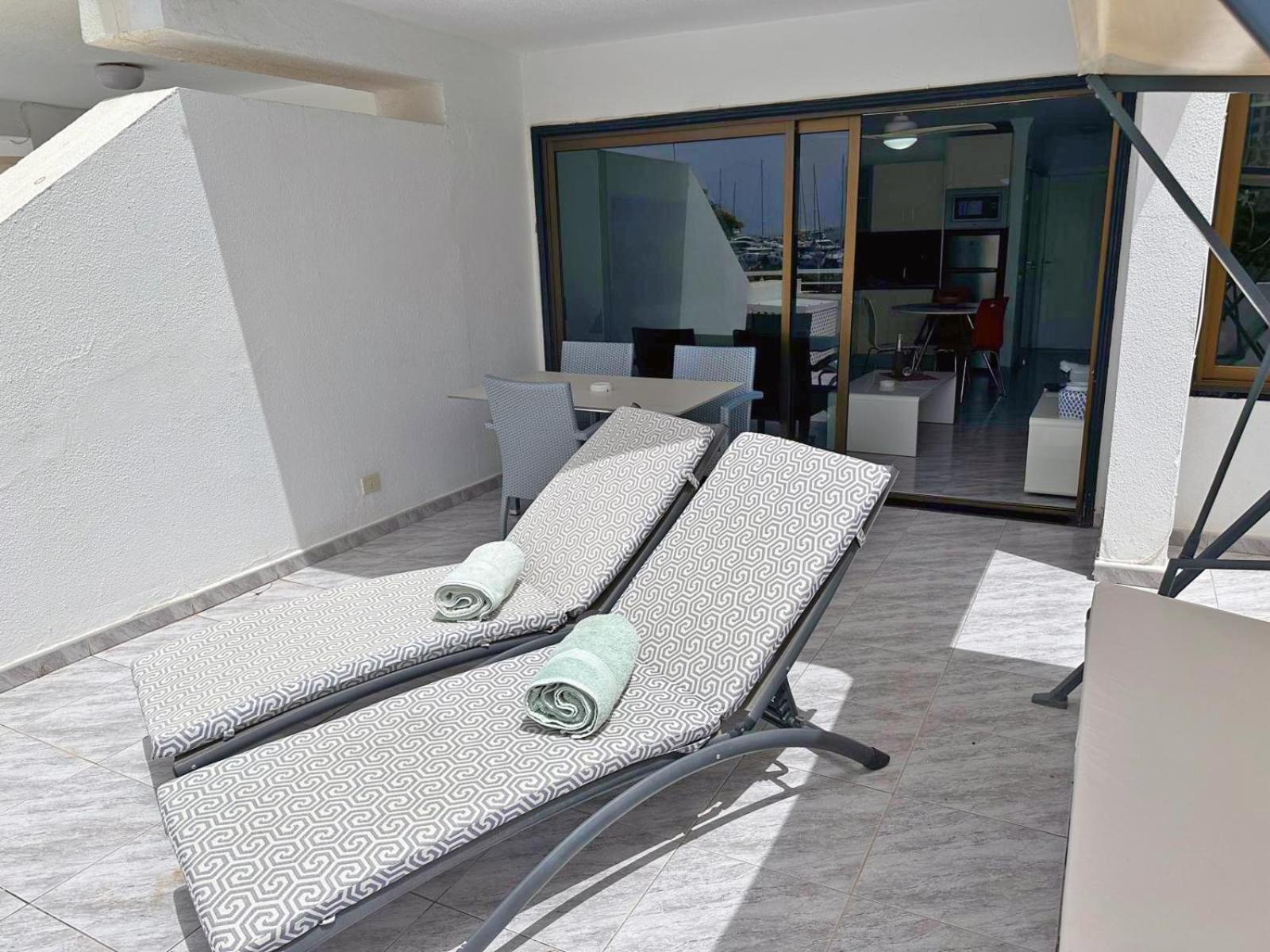Apartamentos Portonovo Puerto Rico  Ngoại thất bức ảnh