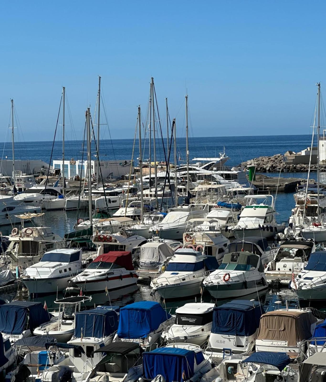 Apartamentos Portonovo Puerto Rico  Ngoại thất bức ảnh